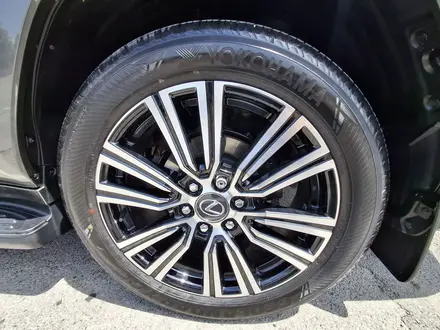 Lexus LX 600 2025 года за 78 000 000 тг. в Алматы – фото 12