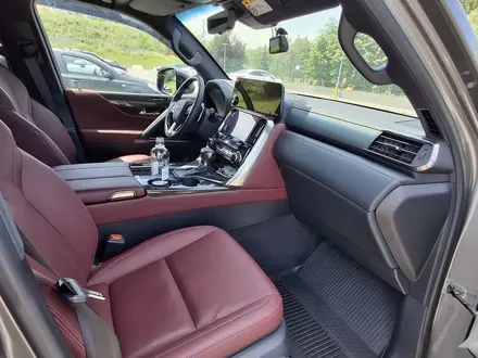 Lexus LX 600 2025 года за 78 000 000 тг. в Алматы – фото 13