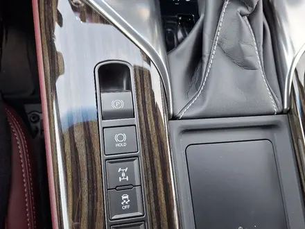 Lexus LX 600 2025 года за 78 000 000 тг. в Алматы – фото 28