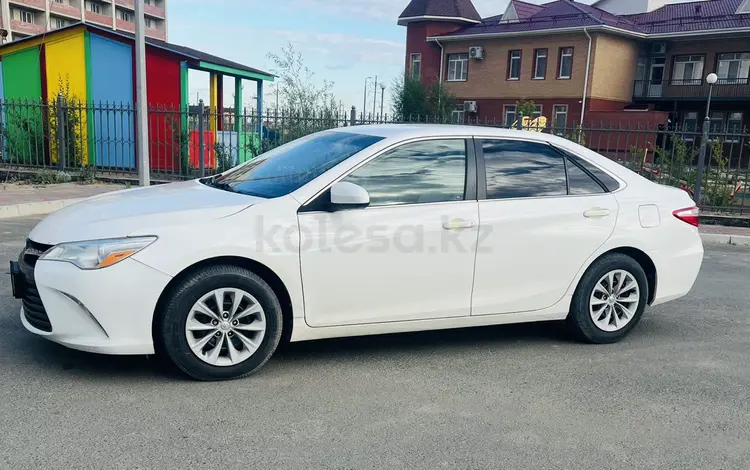 Toyota Camry 2015 годаүшін6 400 000 тг. в Атырау