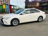 Toyota Camry 2015 года за 6 400 000 тг. в Атырау – фото 3