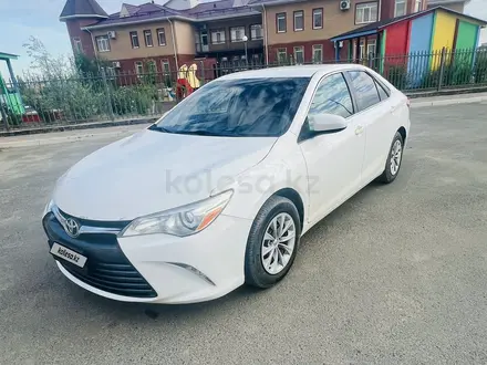 Toyota Camry 2015 года за 6 400 000 тг. в Атырау – фото 5