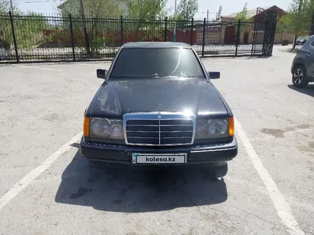 Mercedes-Benz E 220 1993 года за 1 700 000 тг. в Кызылорда – фото 14