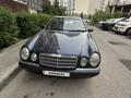 Mercedes-Benz E 230 1996 года за 2 100 000 тг. в Алматы – фото 4