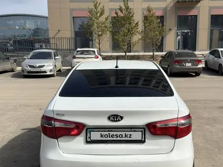 Kia Rio 2014 года за 5 000 000 тг. в Астана – фото 2