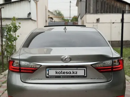 Lexus ES 250 2017 года за 16 300 000 тг. в Алматы – фото 2
