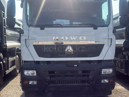 Howo  6X4 2025 года за 31 500 000 тг. в Актобе