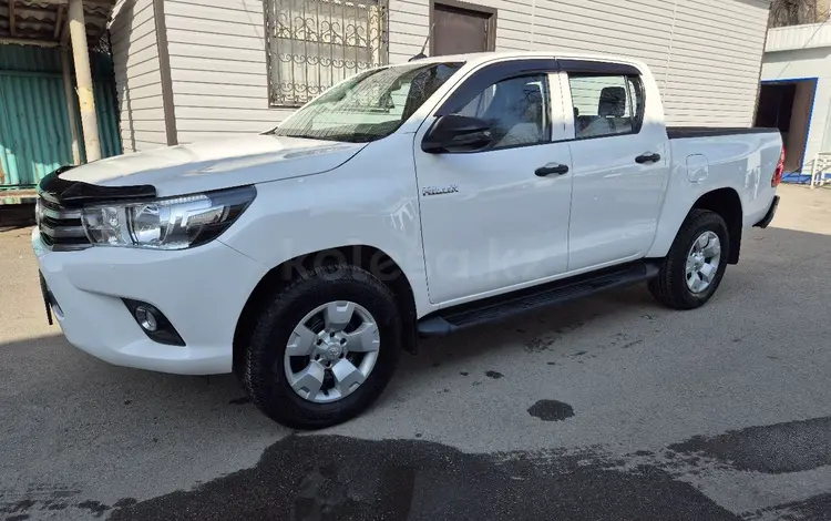 Toyota Hilux 2018 года за 16 700 000 тг. в Алматы