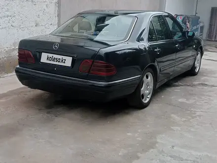 Mercedes-Benz E 320 1996 года за 4 250 000 тг. в Шымкент – фото 10