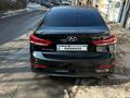 Hyundai Elantra 2018 года за 7 900 000 тг. в Шымкент – фото 4