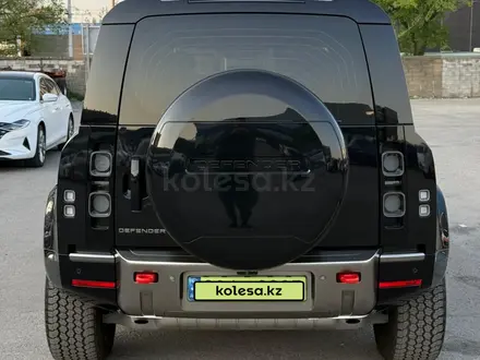 Land Rover Defender Outbound 2025 года за 46 200 000 тг. в Алматы – фото 8
