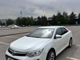 Toyota Camry 2015 года за 9 200 000 тг. в Алматы – фото 2
