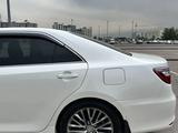 Toyota Camry 2015 года за 9 200 000 тг. в Алматы – фото 5