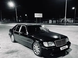 Mercedes-Benz S 320