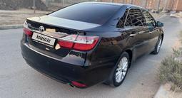 Toyota Camry 2016 года за 10 500 000 тг. в Актау – фото 4