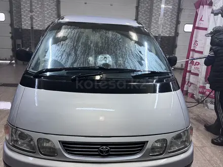 Toyota Estima Emina 1997 года за 3 500 000 тг. в Павлодар