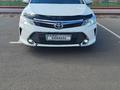 Toyota Camry 2017 года за 8 900 000 тг. в Шымкент