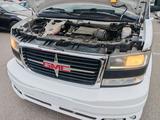 GMC Savana 2012 года за 37 000 000 тг. в Алматы – фото 5