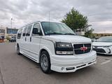 GMC Savana 2012 года за 37 000 000 тг. в Алматы – фото 2
