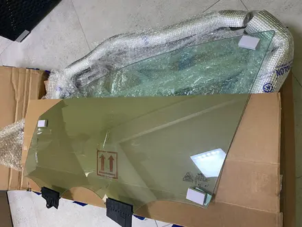 Лобовое стекло, заднее стекло, стекло двери, стекла Kia 19-25 за 20 000 тг. в Алматы – фото 4