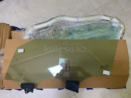 Лобовое стекло, заднее стекло, стекло двери, стекла Kia 19-25 за 20 000 тг. в Алматы – фото 6