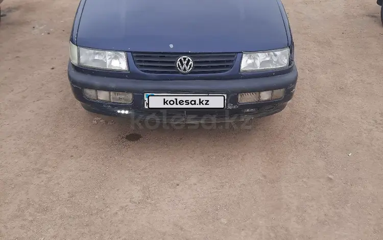 Volkswagen Passat 1994 годаүшін1 100 000 тг. в Актобе