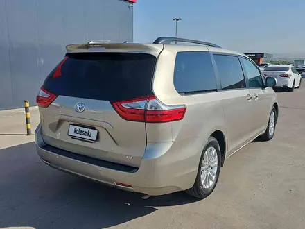 Toyota Sienna 2016 года за 8 800 000 тг. в Алматы – фото 4