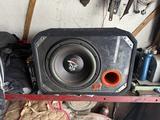 Сабвуфер в коробе 12 за 60 000 тг. в Астана