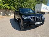 Toyota Land Cruiser Prado 2021 года за 26 000 000 тг. в Актобе – фото 3