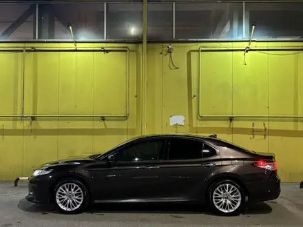 Toyota Camry 2018 года за 14 444 444 тг. в Семей