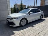 Toyota Camry 2021 года за 12 100 000 тг. в Караганда – фото 3