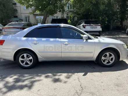 Hyundai Sonata 2008 года за 4 000 000 тг. в Алматы – фото 2