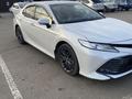 Toyota Camry 2018 годаfor13 700 000 тг. в Алматы – фото 3