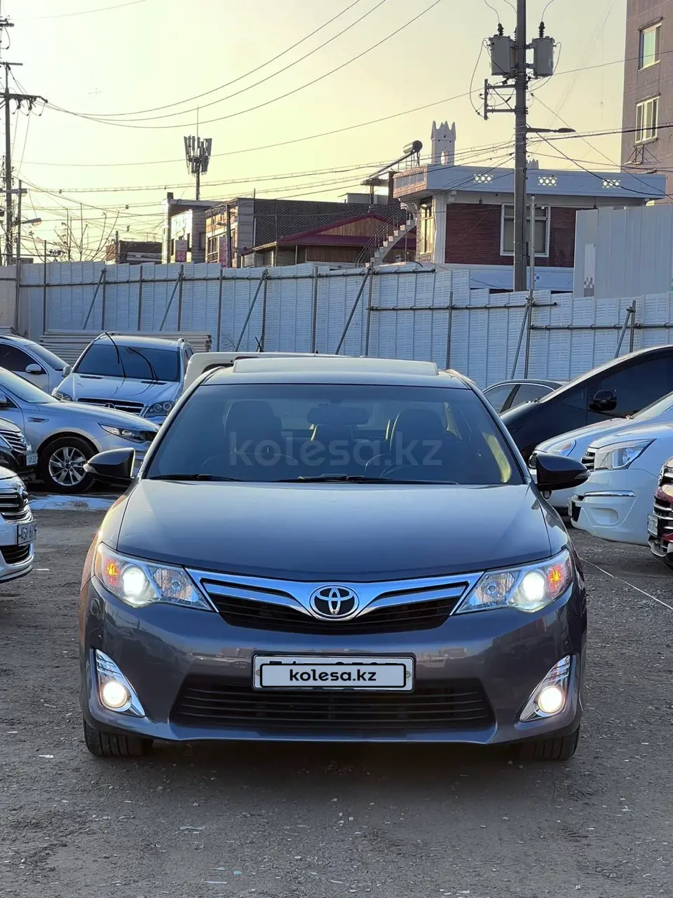 Toyota Camry, 2015