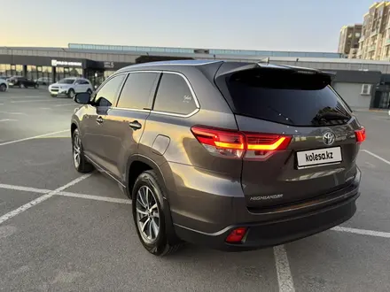 Toyota Highlander 2017 года за 17 400 000 тг. в Шымкент – фото 8