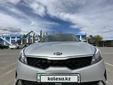 Kia Rio 2021 года за 9 000 000 тг. в Семей – фото 2