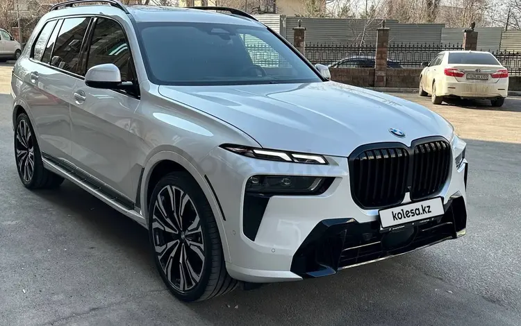 BMW X7 2023 года за 80 000 000 тг. в Алматы