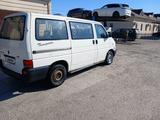 Volkswagen Transporter 2000 года за 3 000 000 тг. в Кызылорда – фото 3