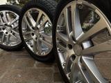 Кованные диски с резиной за 170 000 тг. в Алматы – фото 2