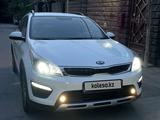 Kia Rio X-Line 2021 года за 8 350 000 тг. в Алматы – фото 2