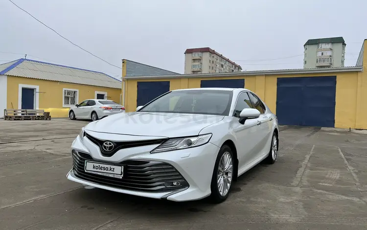 Toyota Camry 2018 годаүшін17 500 000 тг. в Атырау