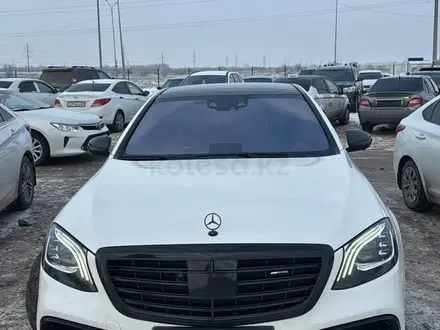 Mercedes-Benz S 63 AMG 2015 года за 28 000 000 тг. в Астана
