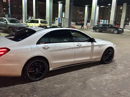 Mercedes-Benz S 63 AMG 2015 года за 28 000 000 тг. в Астана – фото 3