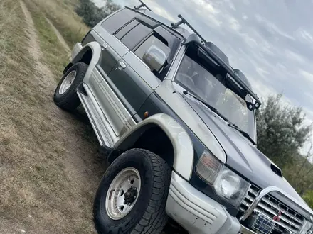 Mitsubishi Pajero 1995 года за 2 700 000 тг. в Караганда – фото 3