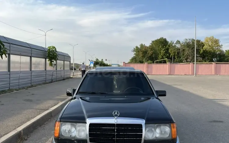 Mercedes-Benz E 200 1993 годаүшін2 100 000 тг. в Шымкент