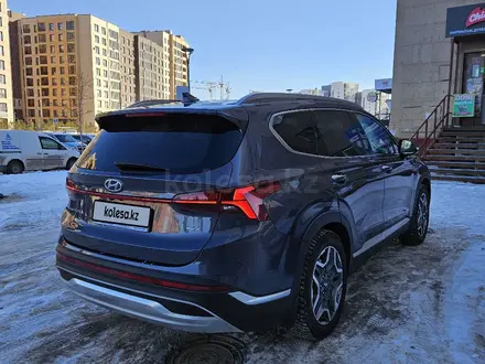 Hyundai Santa Fe 2021 года за 18 000 000 тг. в Астана – фото 3