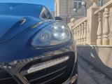 Porsche Cayenne 2013 годаүшін24 000 000 тг. в Караганда