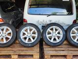 Оригинальные диски Subaru Enkei R16 5 100 Yokohama BluEarth 205/60 R16 за 130 000 тг. в Алматы