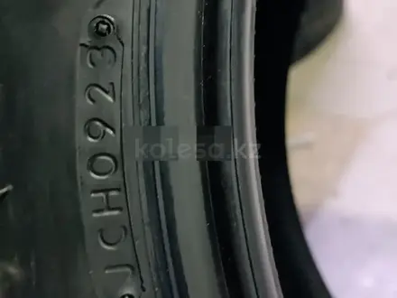 Bridgestone Blizzak Spike-02 SUV 235/55 R19 за 170 000 тг. в Жезказган – фото 2