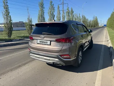 Hyundai Santa Fe 2020 года за 13 200 000 тг. в Павлодар – фото 4